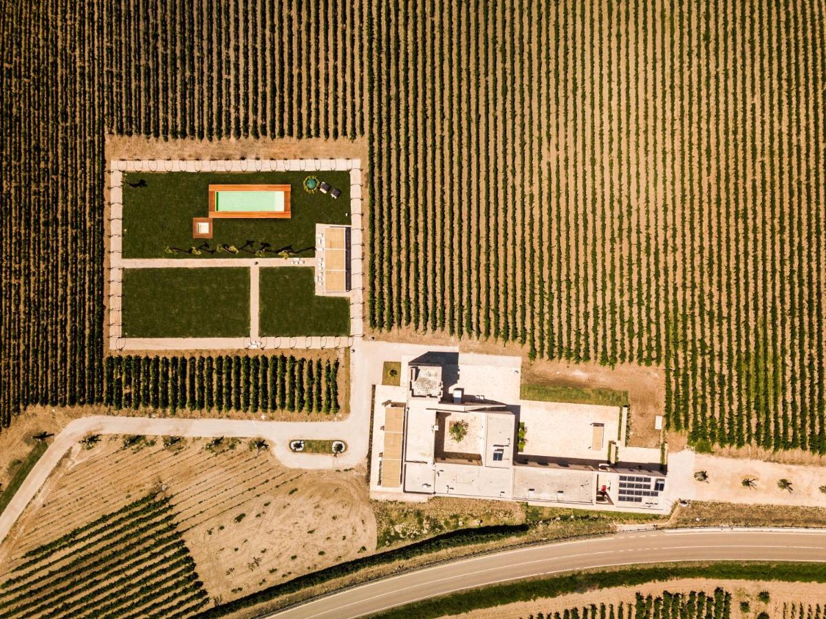 Masseria Torleanzi Wine Relais San Pietro Vernotico Buitenkant foto