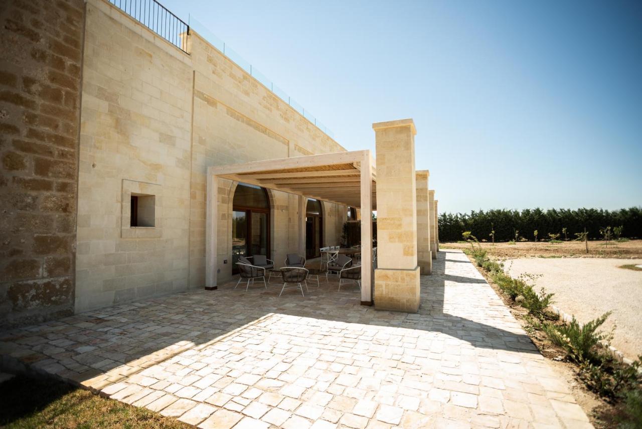 Masseria Torleanzi Wine Relais San Pietro Vernotico Buitenkant foto