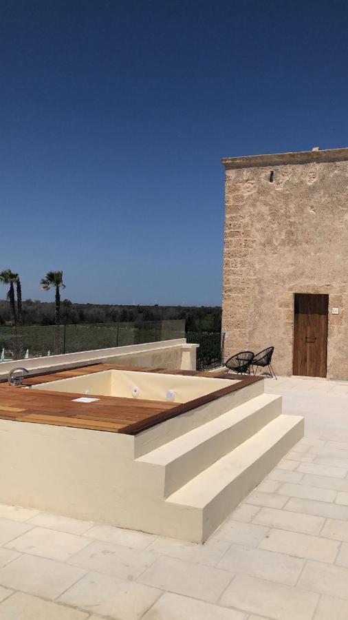Masseria Torleanzi Wine Relais San Pietro Vernotico Buitenkant foto