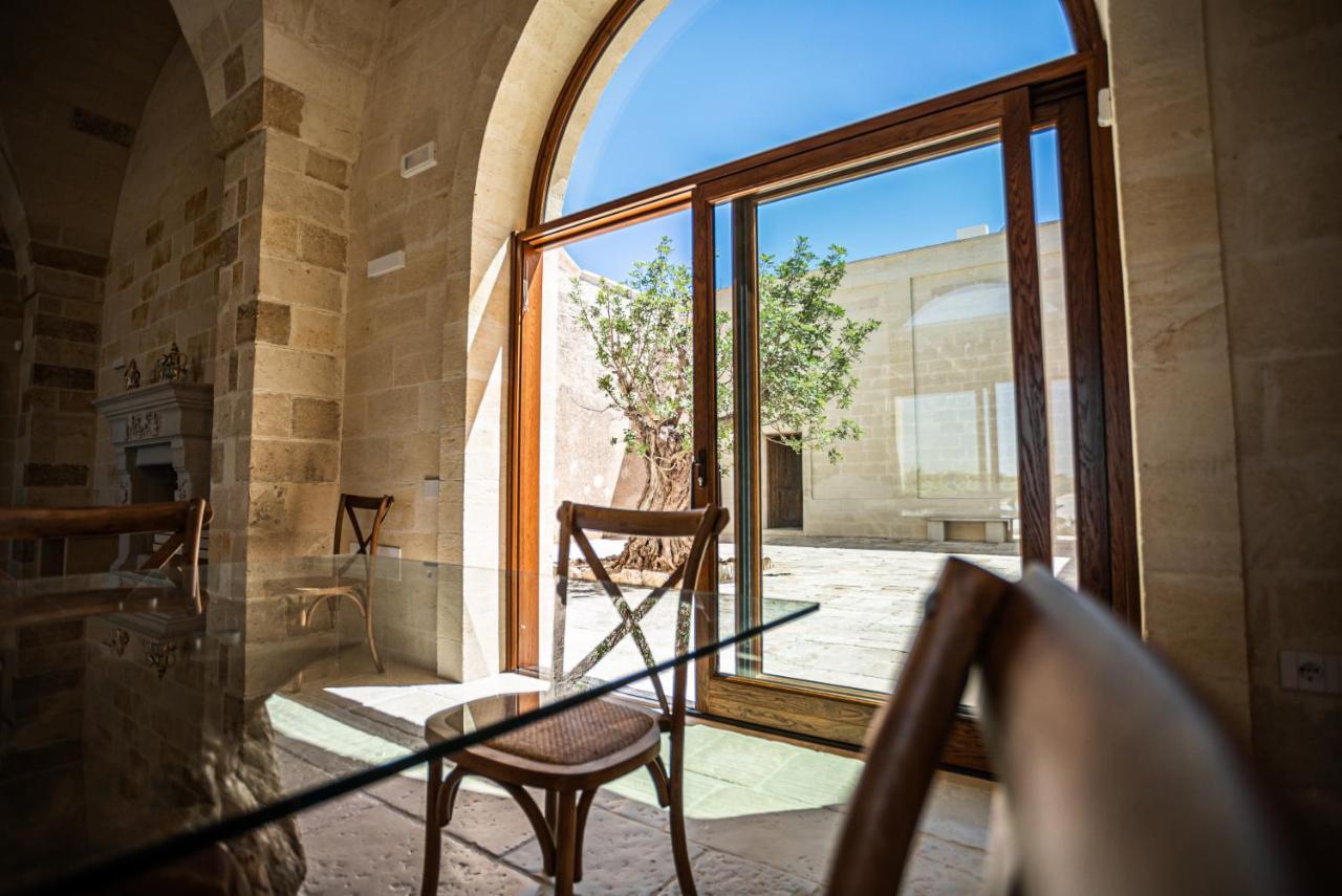 Masseria Torleanzi Wine Relais San Pietro Vernotico Buitenkant foto