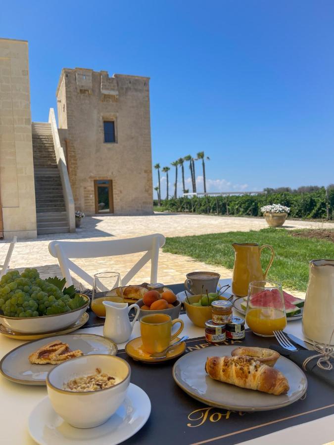 Masseria Torleanzi Wine Relais San Pietro Vernotico Buitenkant foto