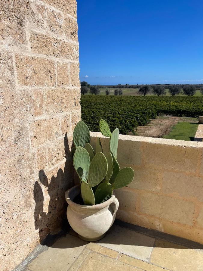 Masseria Torleanzi Wine Relais San Pietro Vernotico Buitenkant foto